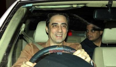Aamir Khan, Abhishek Bachchan, Sachin Tendulkar at film 'DHOOM 3' special screening
