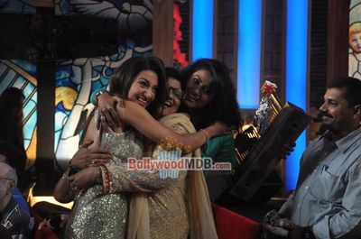 Salman Khan with celebrity finalists at the Grand Finale of 'BIGG BOSS 7'