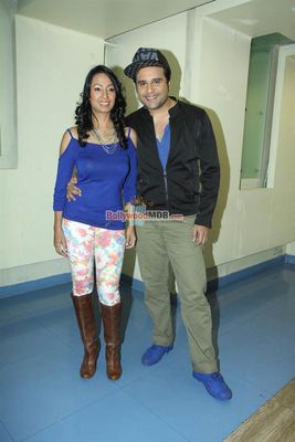 Kashmira Shah and Krushna Abhisheik meet n greet for New Year's Eve performance