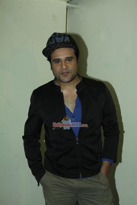 Kashmira Shah and Krushna Abhisheik meet n greet for New Year's Eve performance