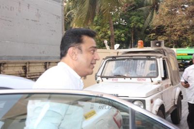 Acting giant Kamal Hassan and actress Pooja Kumar in the press conference about his recent film 'Vishwaroop'.