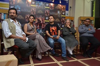 Bollywood celebrities Kajol and Shekhar Kapur at the launch of Anish Tripathis book THE OATH OF THE VAYUPUTRAS at the Crossword Store