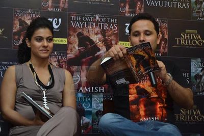 Bollywood celebrities Kajol and Shekhar Kapur at the launch of Anish Tripathis book THE OATH OF THE VAYUPUTRAS at the Crossword Store