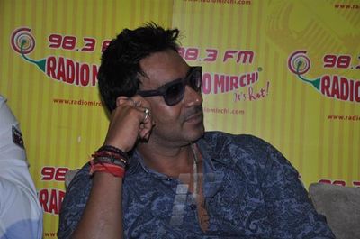 Dashing Ajay Devgn Along With the Team of His Upcoming Film 'Himmatwala' At the Promotional Event 'Himmatwala'