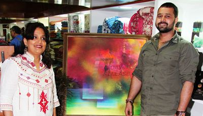 Pak beauty Meera, Bollywood artists Urvashi Sharma and Hrishita Bhatt attend the opening ceremony of Amisha Mehtas art show 'Colour Dance'