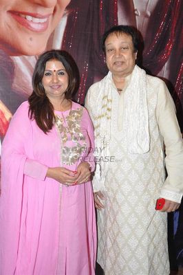 The Singers Bhupinder and Mitali Singh Gave A Fabulous Performance at \'Ek Ehsaas - A Legendary Tribute\' Musical Concert on Birth Anniversary of Gazal Singer Late Jagjit Singh