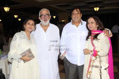 Well known celebrities from Bollywood attended the Tehzeebe Gangojaman Mushaira