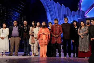 Big B, Junior B and noted actor Manoj Kumar attending famous music director Adesh Shrivastava's Global Sounds of Peace Concert.