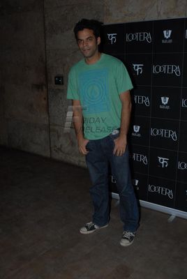Bolly Celebs snapped at 'LOOTERA' special screening