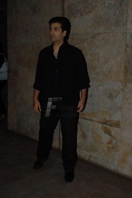 Bolly Celebs snapped at 'LOOTERA' special screening