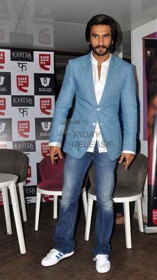 Ranveer Singh & Sonakshi Sinha at the promotion of 'LOOTERA'