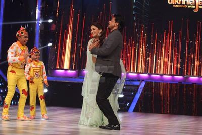 Shah Rukh Khan on Jhalak Dikhhla Jaa Season 6 sets promoting film 'CHENNAI EXPRESS'