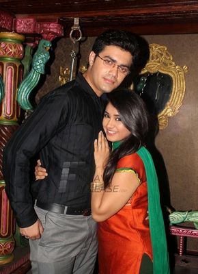 Prateik Babbar & Amyra Dastur promote film 'ISSAQ' on AMITA KA AMIT TV serial sets