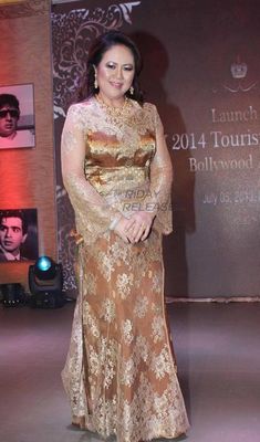 Vidya Malvade, Pooja Batra, Deepti Bhatnagar at 'Tum Mile' music album launch