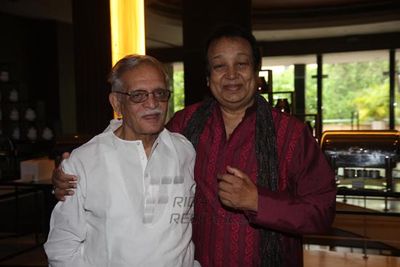 Gulzar with Bhupinder Singh and Mitali Singh launches music album SURMAYI RAAT