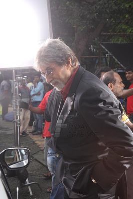 Amitabh Bachchan shoots for Kalyan Jewellers ad film with South stars
