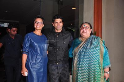 Farhan Akhtar, Sonam Kapoor, Prakash Raj at film 'BHAAG MILKHA BHAAG' success party