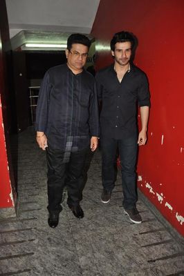 Bolly Celebs at film Ramaiya Vastavaiya special screening