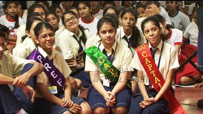 Farhan Akhtar Promotes 'Bhaag Milkha Bhaag' in his own school