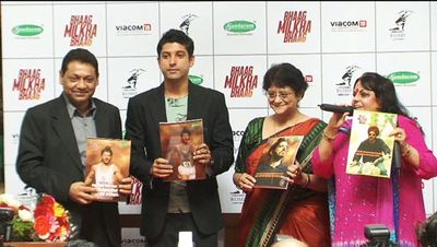 Farhan Akhtar Promotes 'Bhaag Milkha Bhaag' in his own school