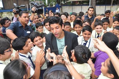 Farhan Akhtar Promotes 'Bhaag Milkha Bhaag' in his own school