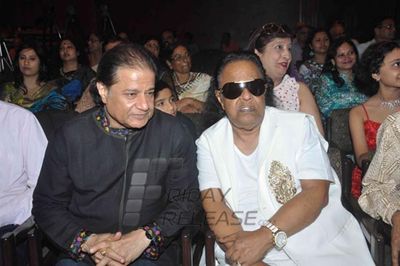 Anup Jalota, Pankaj Udhas and Ravindra Jain at the launch of music album \'ISHQ BAWARI\'