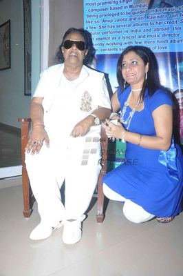 Anup Jalota, Pankaj Udhas and Ravindra Jain at the launch of music album 'ISHQ BAWARI'