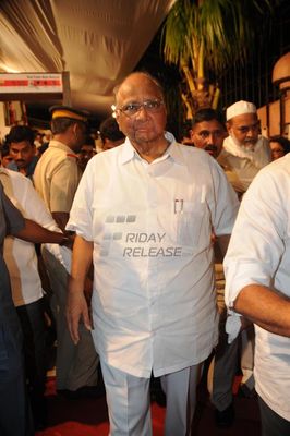 Bolly Celebs at Sharad Pawar's Iftar Party