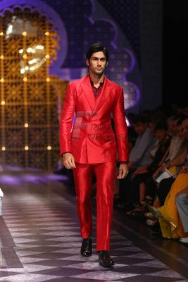 India Bridal Fashion Week Delhi 2013 - Raghavendra Rathore & Anil Kapoor