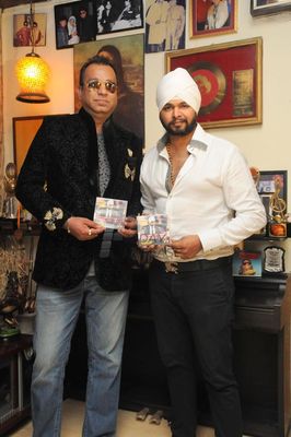 Bappi Lahiri unveils Ramji Gulati's album 'Saturday Night Hona Hai Tight'