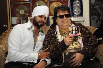 Bappi Lahiri unveils Ramji Gulati's album 'Saturday Night Hona Hai Tight'