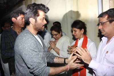 Bollywood celebs at prayer meet of veteran actor Jagdish Raj