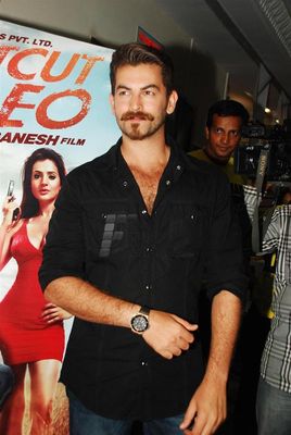 Film Stars Amisha Patel and Neil Nitin Mukesh at the 'Summer Funk Show 2013' to promote their film 'Shortcut Romeo'
