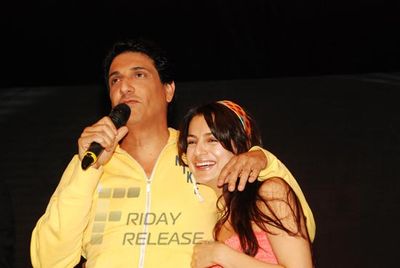Film Stars Amisha Patel and Neil Nitin Mukesh at the 'Summer Funk Show 2013' to promote their film 'Shortcut Romeo'