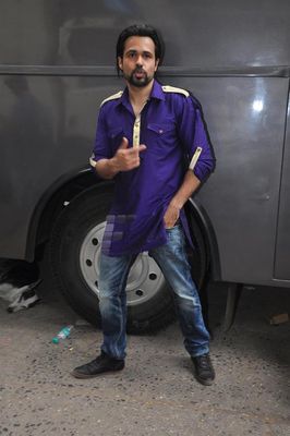 Handsome actor Emraan Hashmi at the shooting of 'Ghanchakkar'