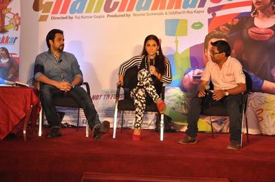 Stars from the film 'Ghanchakkar' at their film's press meet