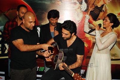 Shah Rukh Khan and Deepika Padukone graced the first look launch of their upcoming film 'Chennai Express'