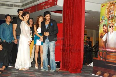 Shah Rukh Khan and Deepika Padukone graced the first look launch of their upcoming film 'Chennai Express'