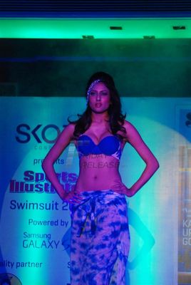 Divas Puja Gupta and Mia Uyeda graced the launch of Swimsuit Issue 2013