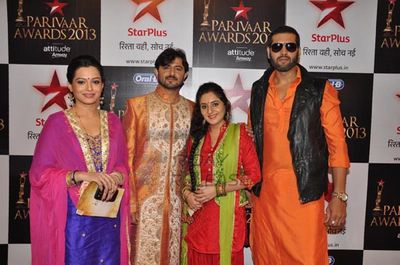 Eminent big and small screen stars graced the Star Parivaar Awards 2013