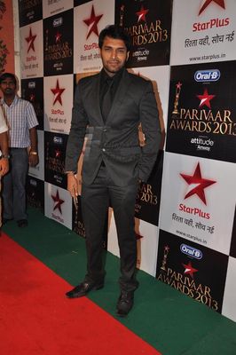 Eminent big and small screen stars graced the Star Parivaar Awards 2013
