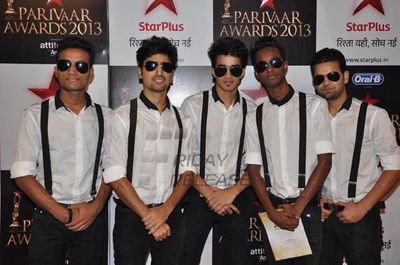 Eminent big and small screen stars graced the Star Parivaar Awards 2013