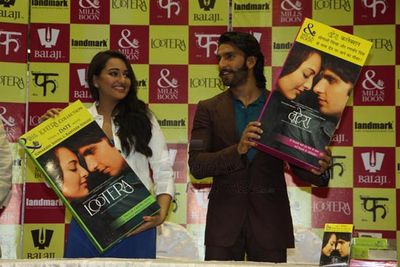 Ranveer Singh and Sonakshi Sinha launch Mills & Boon 'Lootera' Novels pack