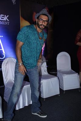 Ranveer Singh & Sonakshi Sinha promote 'LOOTERA'