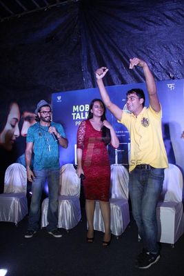 Ranveer Singh & Sonakshi Sinha promote 'LOOTERA'