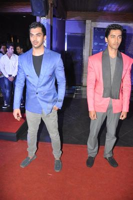 Bollywood Beauties Mugdha Godse, Adah Sharma at couturier Manali Jagtap's Fashion Show