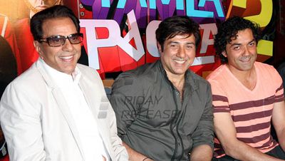 Dharmendra, Sunny Deol, Bobby Deol, Neha Sharma, Kristina Akheeva at film \'Yamla Pagla Deewana 2\' first look & Bioscope launch at Sunny Super Sound Studios