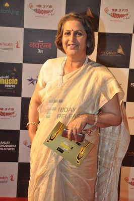 Shreyas Talpade, Shaan, Pallavi Joshi and Mrinal Kulkarni attended the First MIRCHI MUSIC AWARDS MARATHI