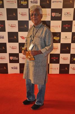 Shreyas Talpade, Shaan, Pallavi Joshi and Mrinal Kulkarni attended the First MIRCHI MUSIC AWARDS MARATHI