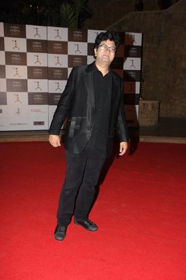 Tinsel town's big personalities were present at LOREAL FEMINA WOMEN AWARDS 2013 at Hotel JW Marriott.